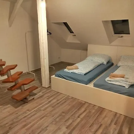 Lägenhet Functional & Comfortable In Chemnitz