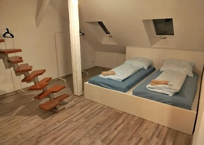 アパート Functional & Comfortable In ケムニッツ